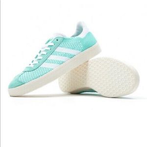 Women’s Gazelle Primeknit - Easy Green/White